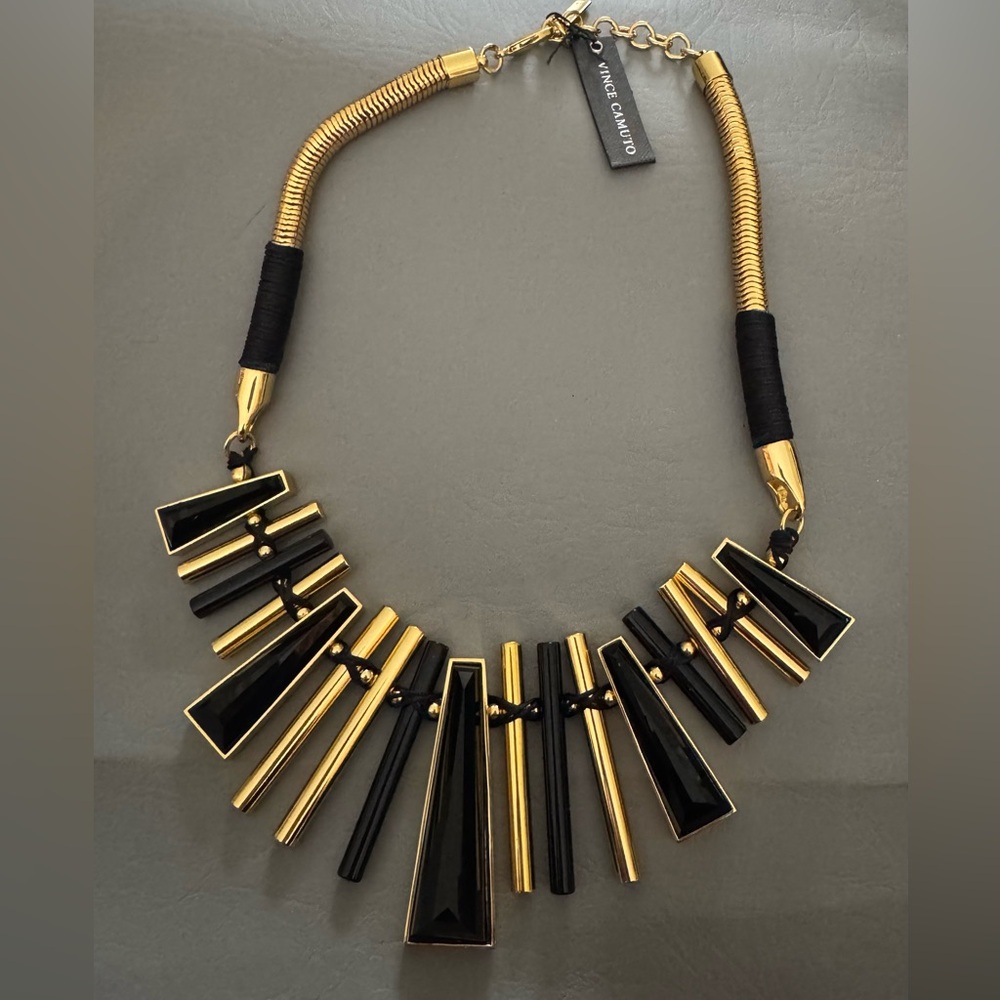 NWT Vince Camuto Equinox Necklace